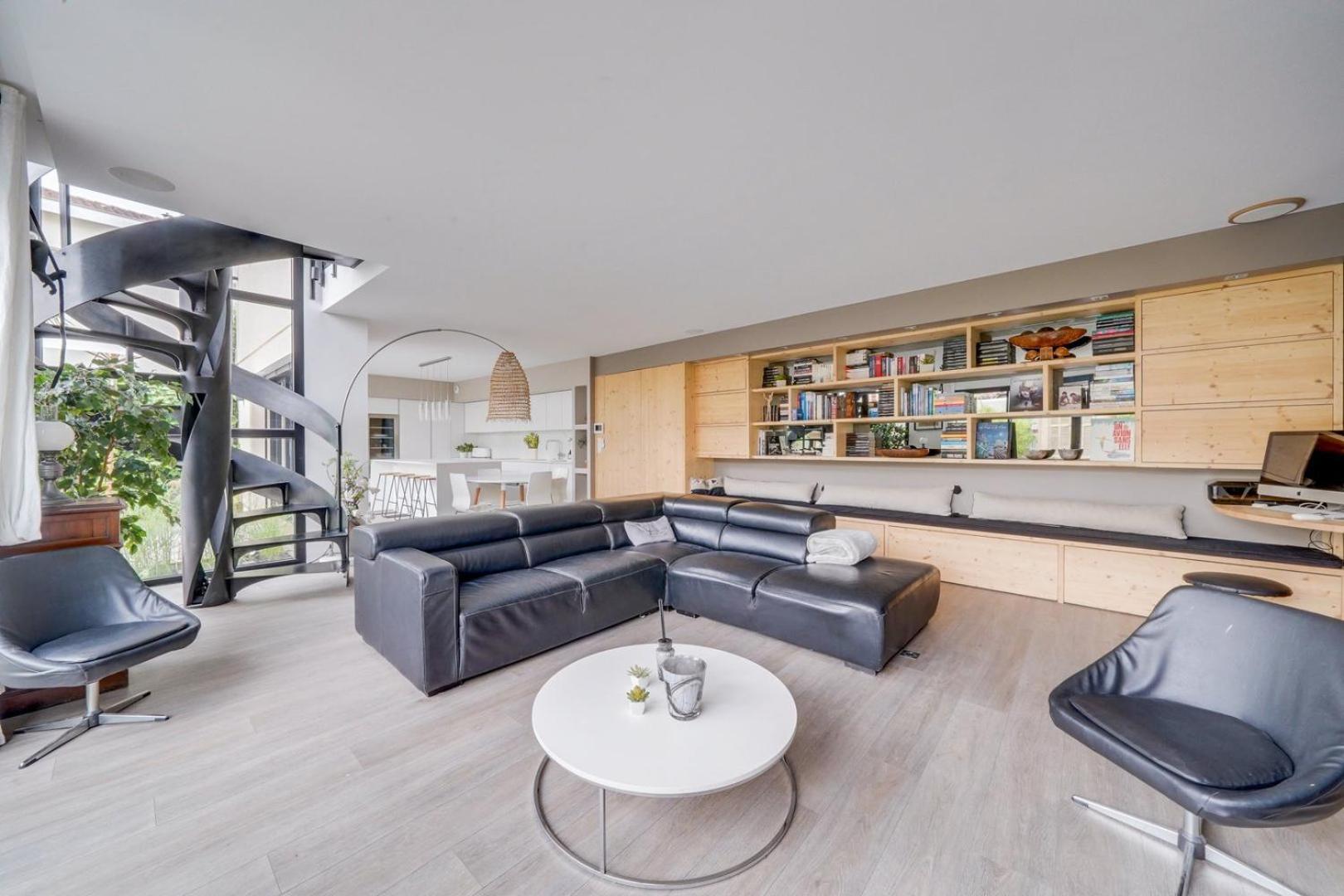 Spacious Bordeaux Family Home With Swimming Pool Εξωτερικό φωτογραφία