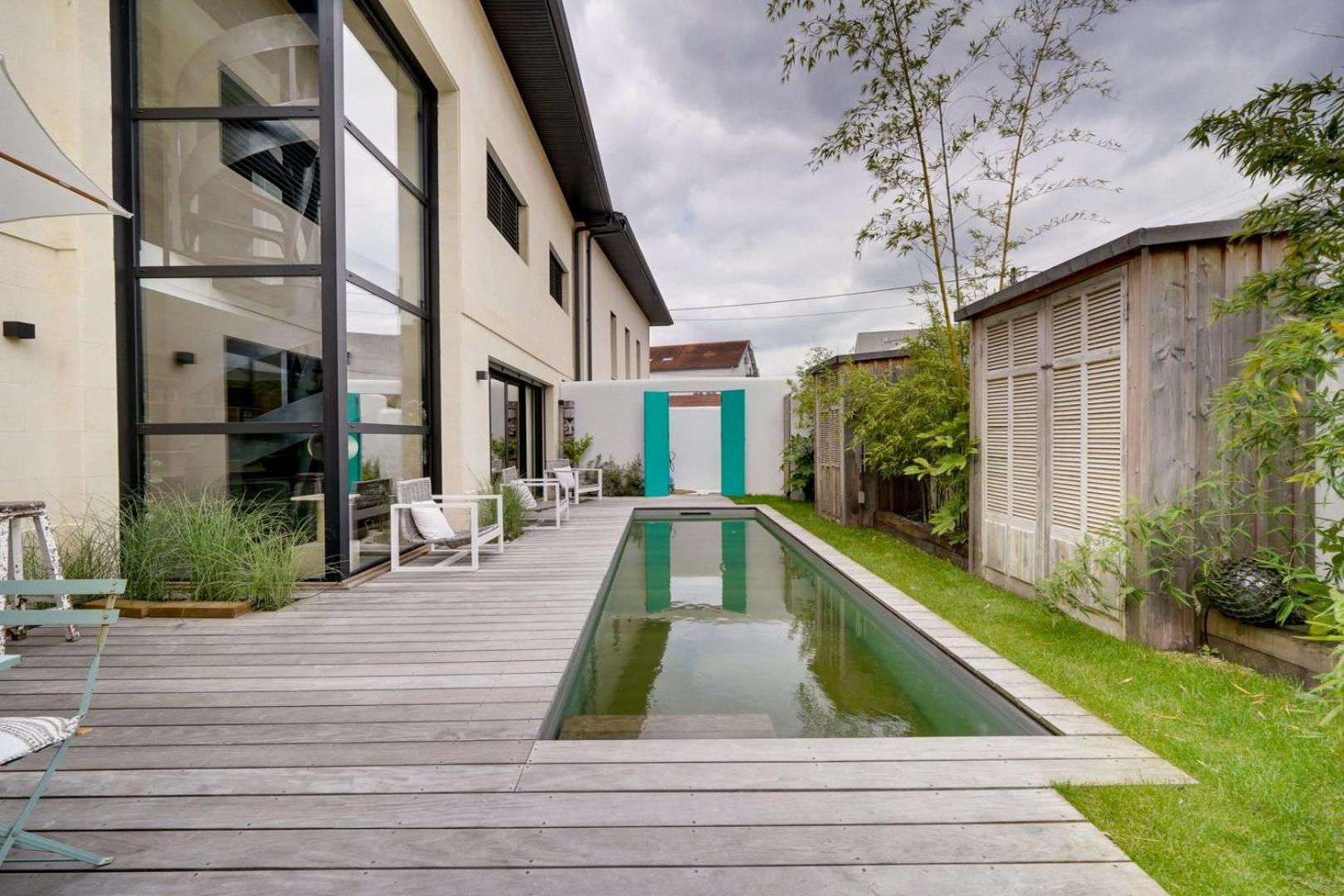 Spacious Bordeaux Family Home With Swimming Pool Εξωτερικό φωτογραφία
